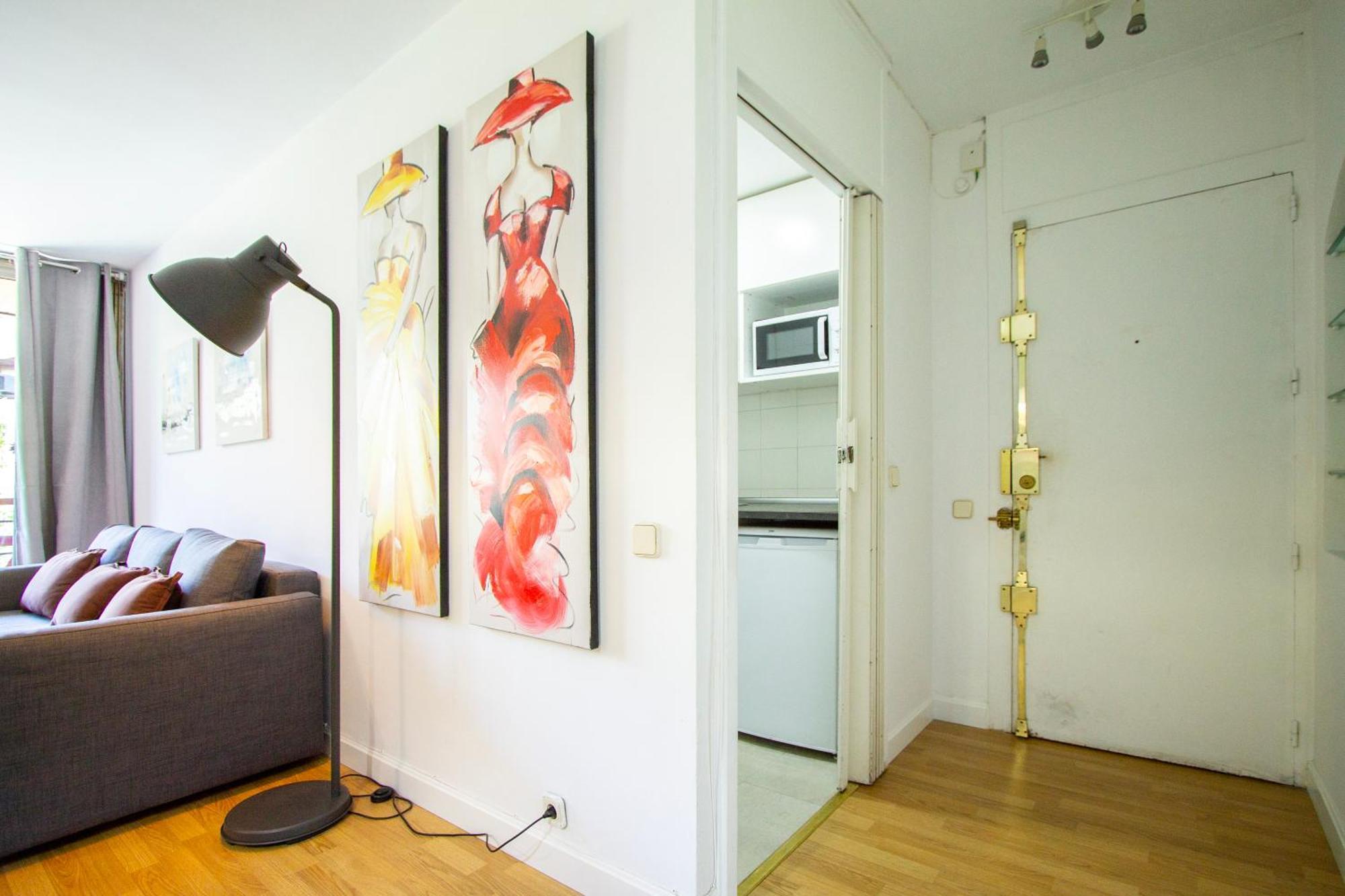 Apartamento Tosca Deco Мадрид Екстериор снимка