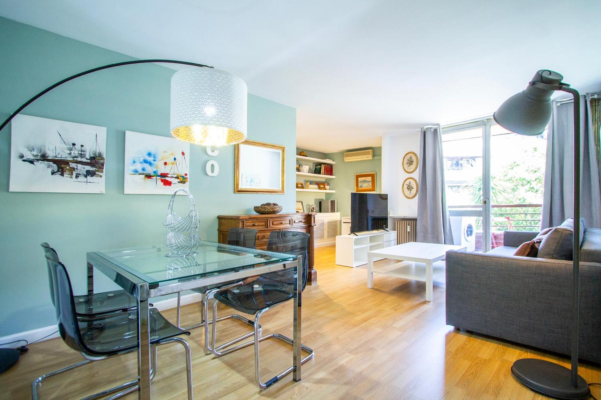 Apartamento Tosca Deco Мадрид Екстериор снимка